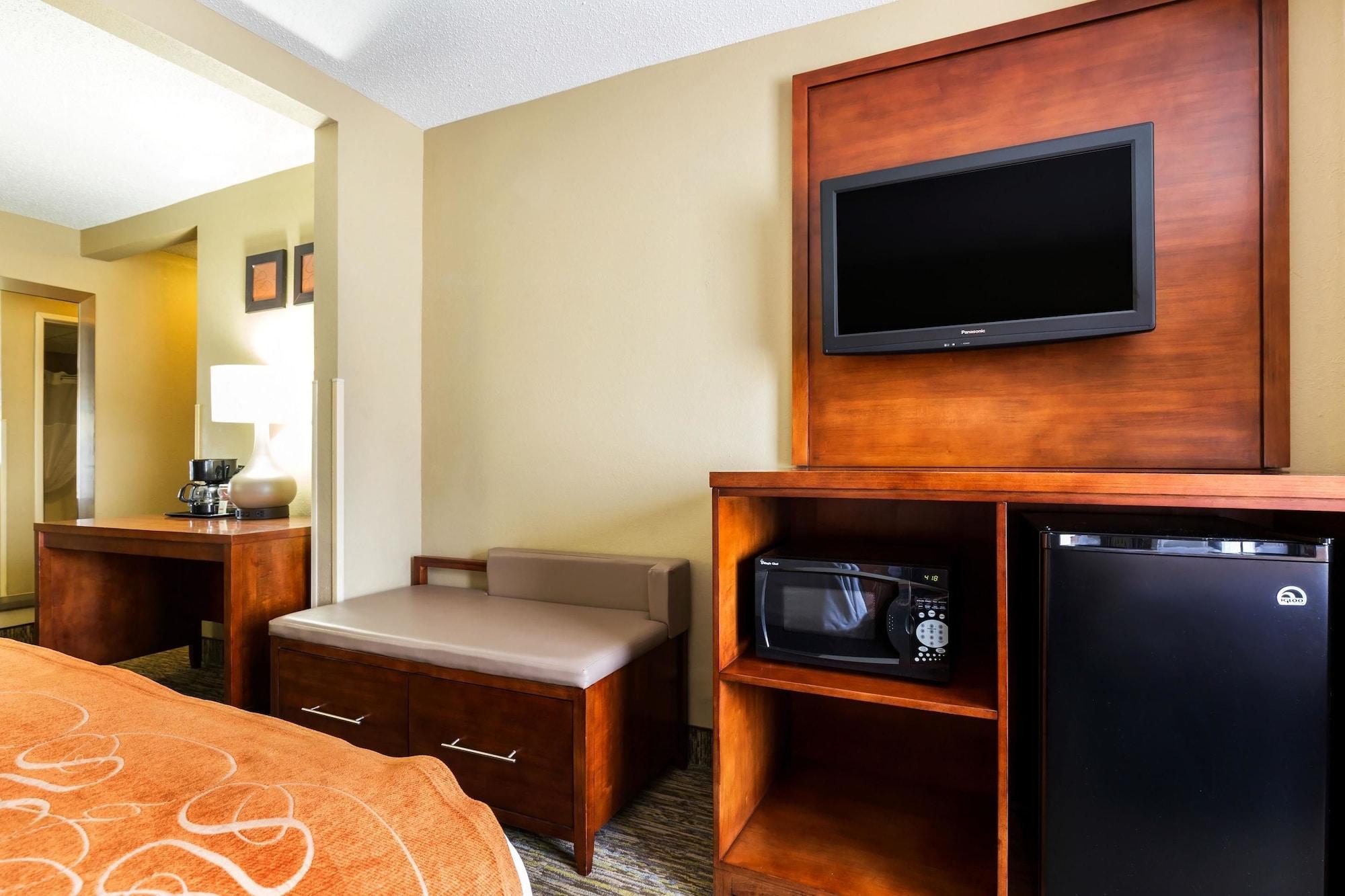 Comfort Suites Near I-80 And I-94 Lansing Eksteriør bilde