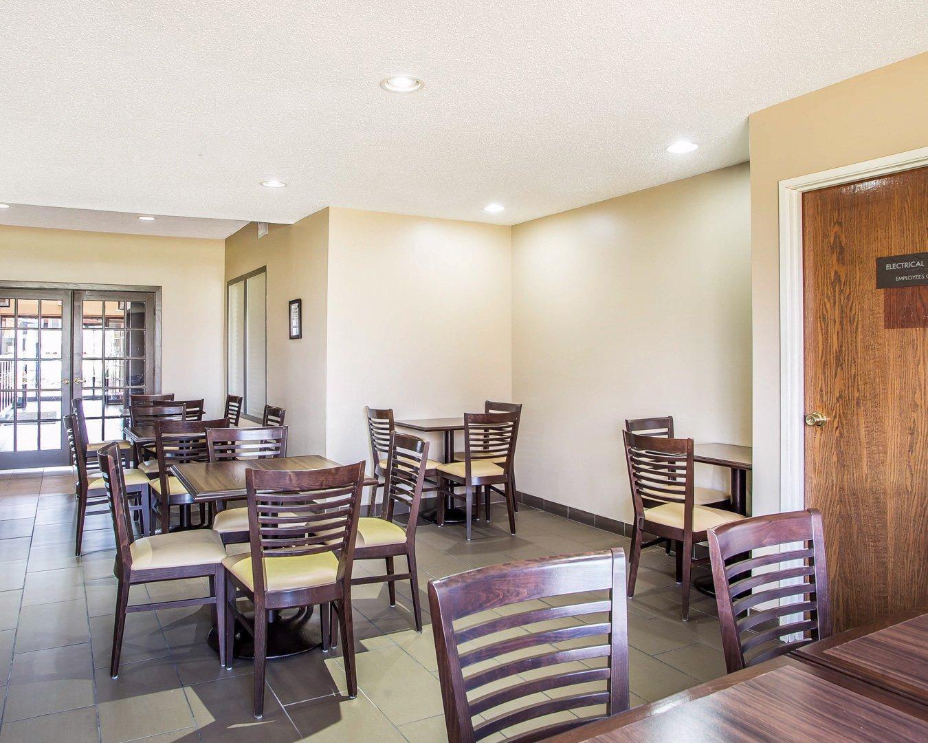 Comfort Suites Near I-80 And I-94 Lansing Eksteriør bilde