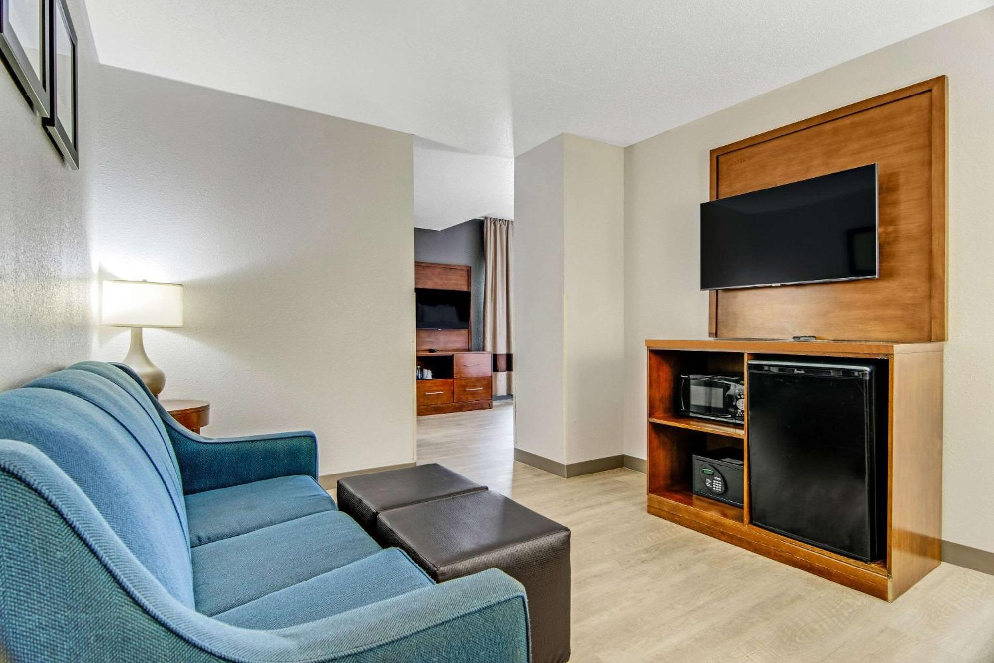 Comfort Suites Near I-80 And I-94 Lansing Eksteriør bilde